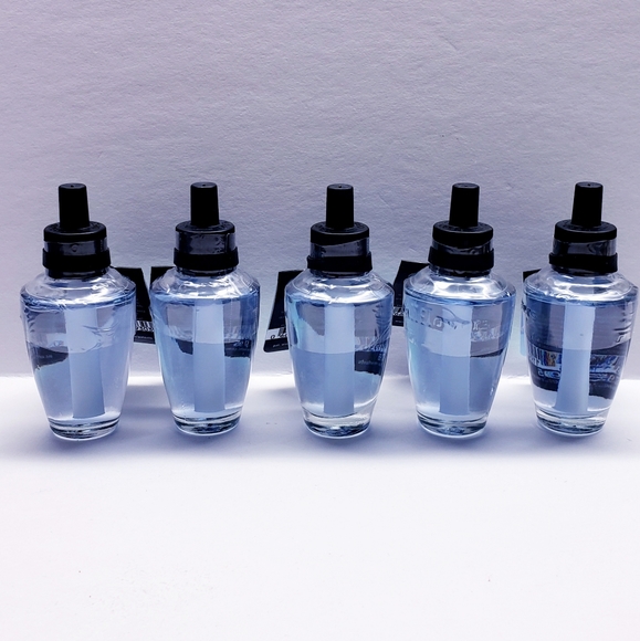 Bath & Body Works SUN-DRENCHED LINEN Wallflowers Fragrance Refill (5 pack) - Picture 4 of 4
